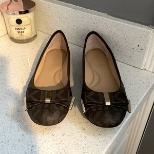 Michael kors flats